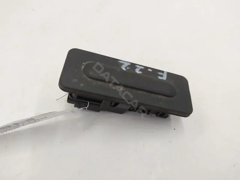 Кнопка крышки багажника 9676028380