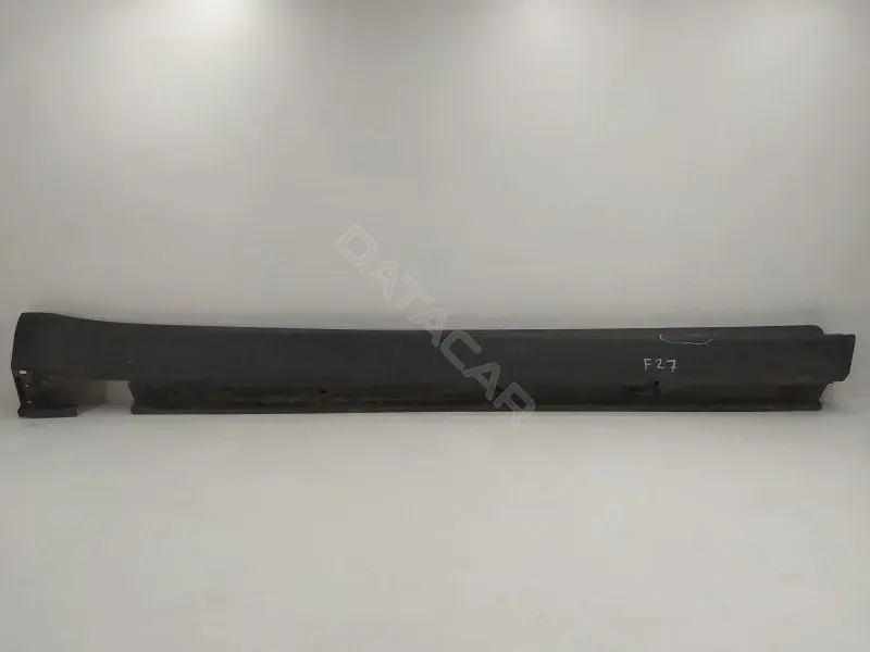 Накладка на порог A1646900240