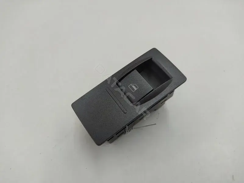 Кнопка стеклоподъемника 3D0959858E
