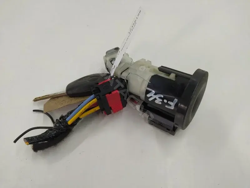 Замок зажигания 285910001R
