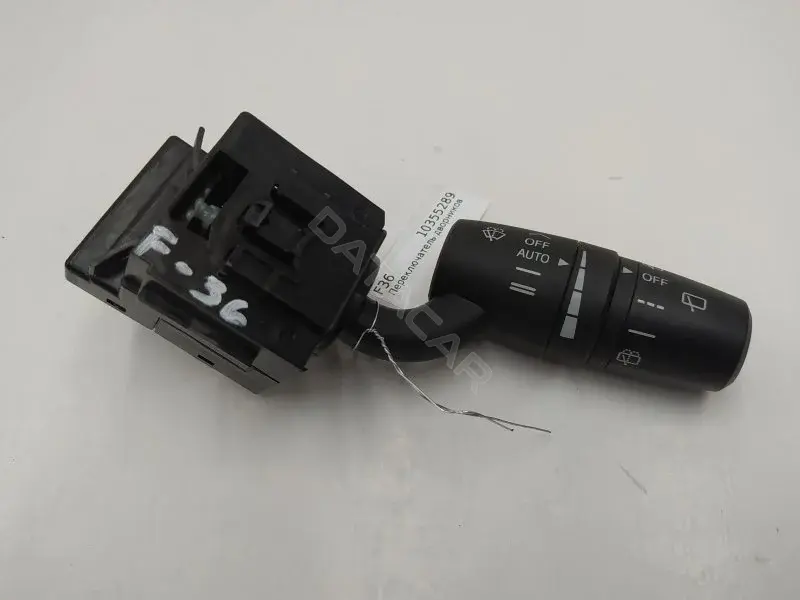 Переключатель подрулевой KD4717F899