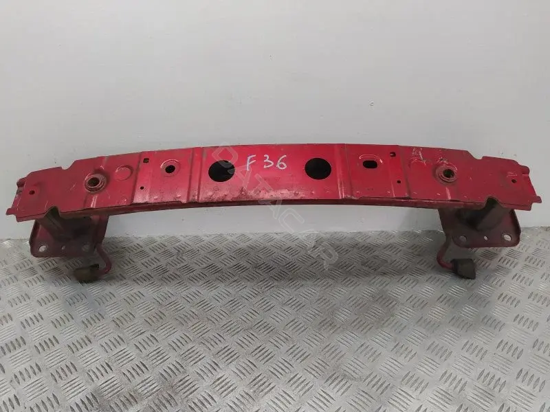 Усилитель бампера GHP9262