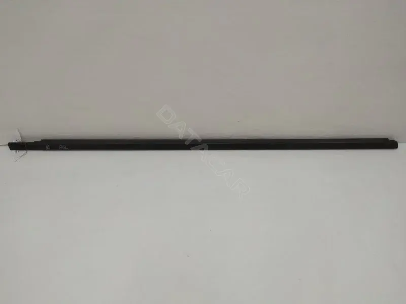 Молдинг двери 10353778