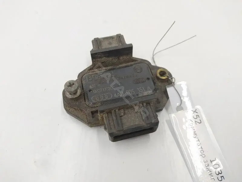 Коммутатор зажигания 4A0905351A