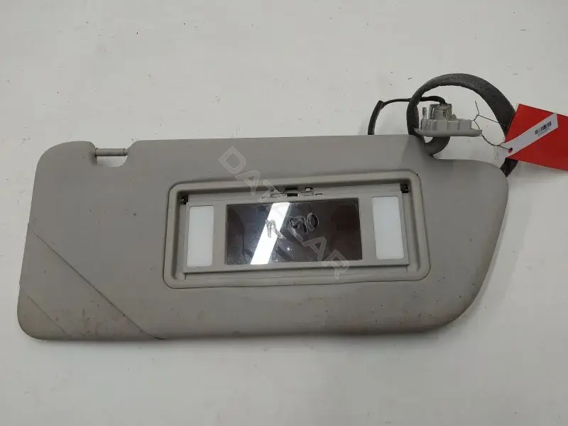 Козырек солнцезащитный 10351977