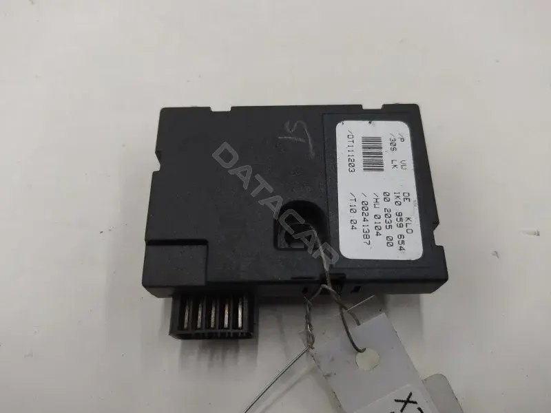 Датчик угла поворота 1K0959654