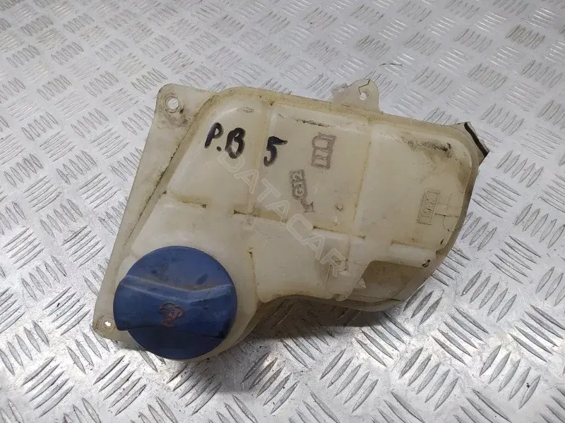 Расширительный бачок 8D0121403L