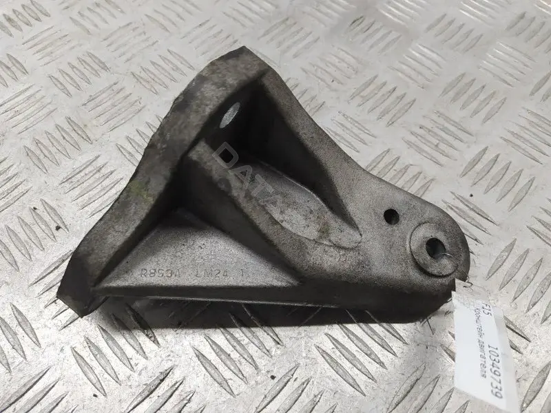 Кронштейн двигателя 5R836037BB