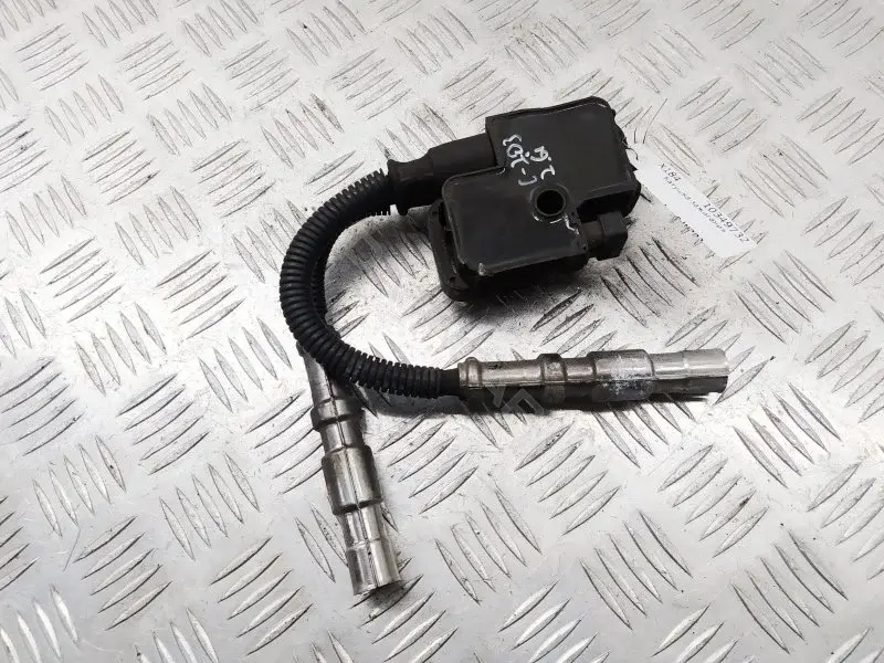 Катушка зажигания A0001587803