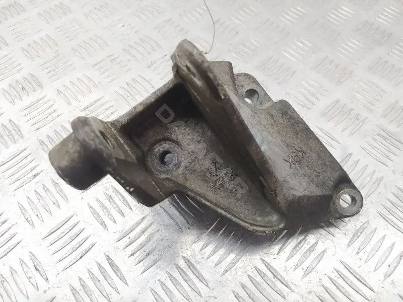 Кронштейн двигателя 11332JD500