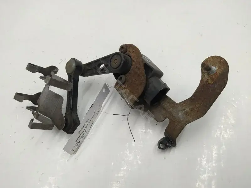 Датчик положения подвески A0009053704