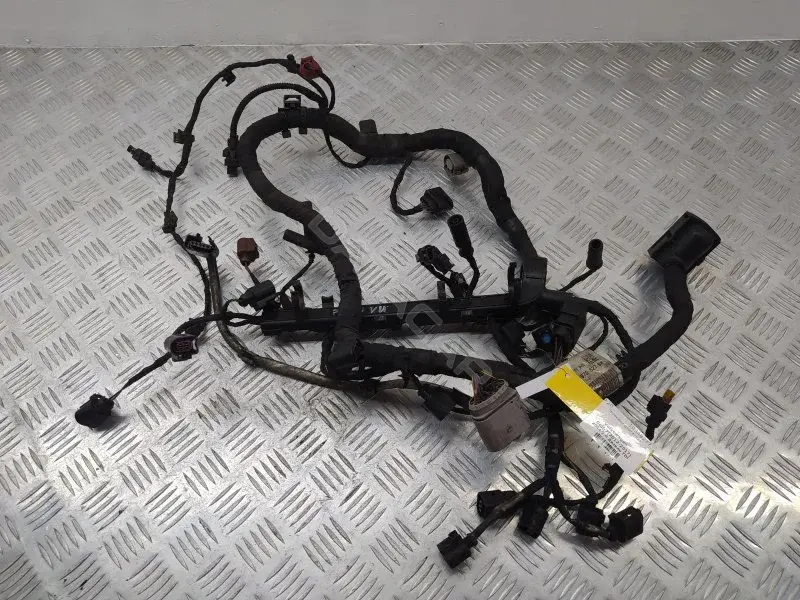 Проводка двигателя 04L972627BK