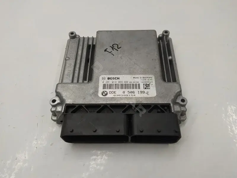 Блок управления двигателем 8506199