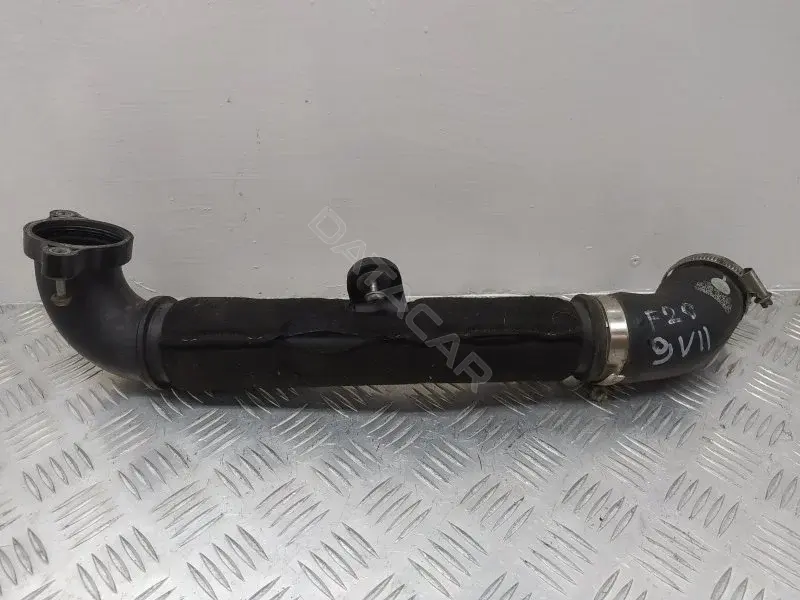 Патрубок интеркулера 04L145762AD