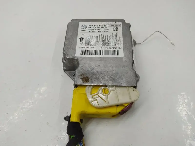 Блок управления подушками безопасности 8K0959655N