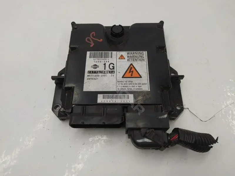 Блок управления двигателем 23710EB30A