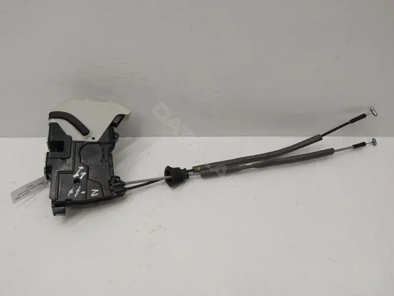 Замок двери 81310S1200