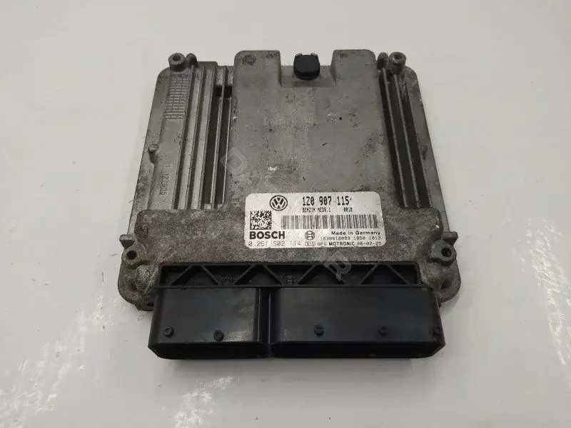 Блок управления двигателем 1Z0907115