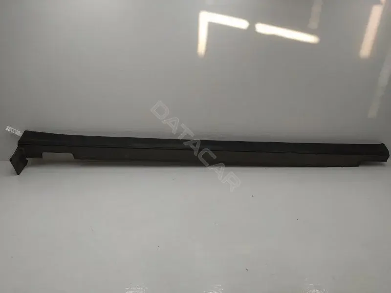 Накладка на порог 87752S1000