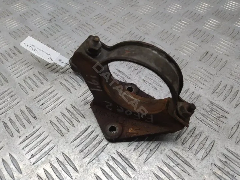 Кронштейн полуоси 3S413K305EB