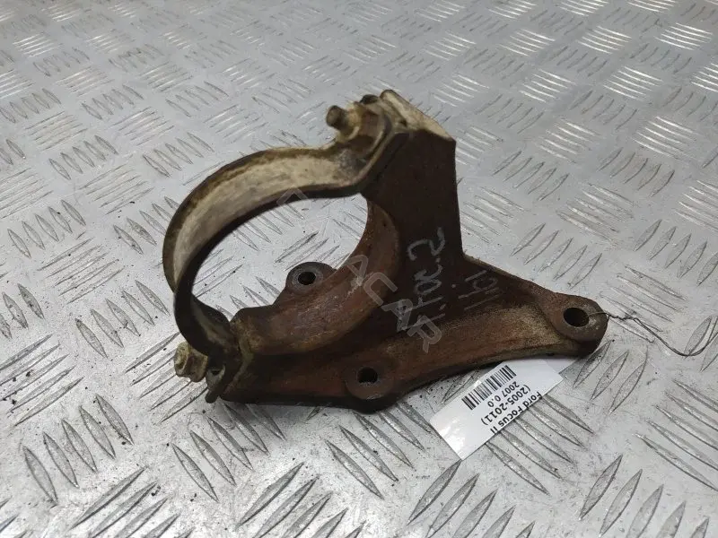 Кронштейн полуоси 6S613K305AA