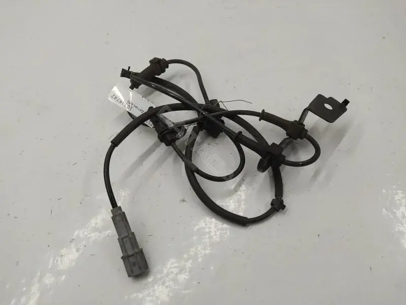 Датчик АБС 58930CLAA0
