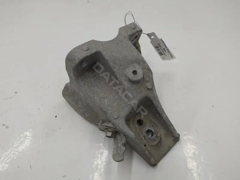 Кронштейн двигателя HK836061CB