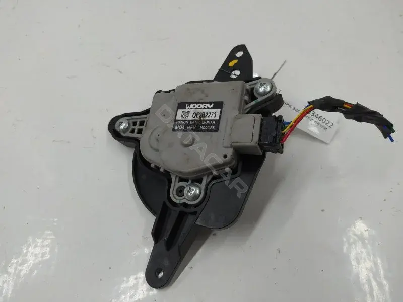 Мотор заслонки печки EA1F0MQHAA