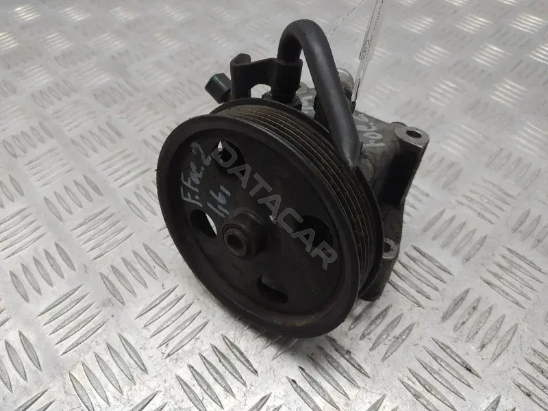 Насос гидроусилителя руля 4M513A696AD