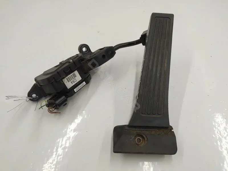 Педаль газа 327002S910
