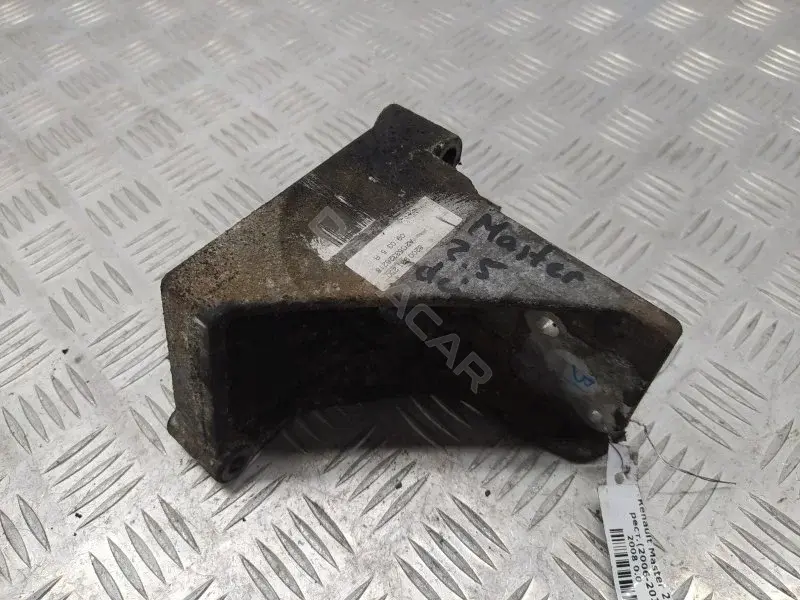 Кронштейн двигателя 8200931250