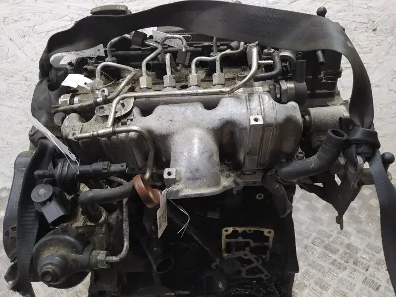 Коллектор впускной 03L129086V