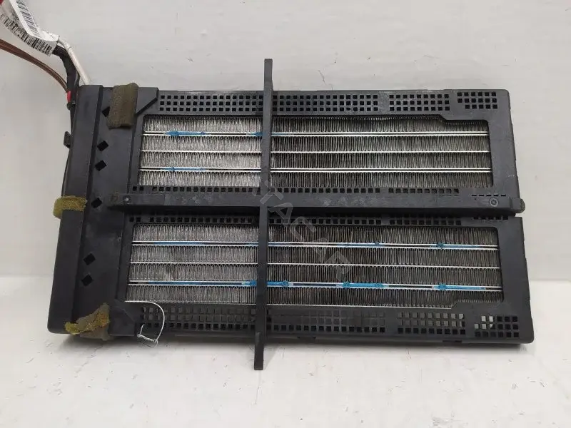 Радиатор печки 8K0819011C