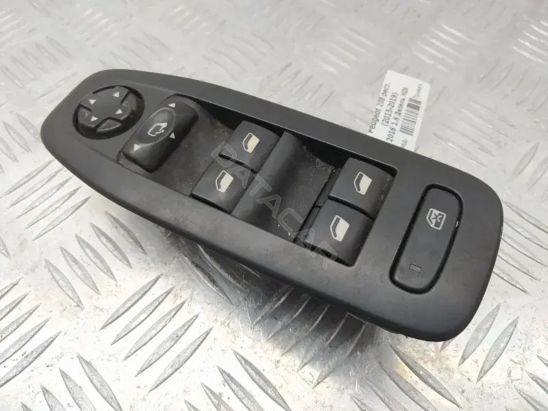 Блок управления стеклоподъемниками 96749624ZD