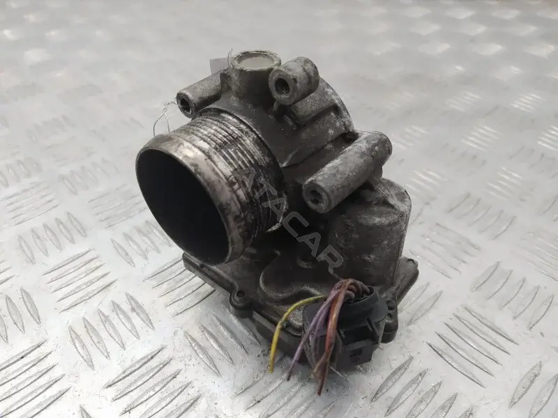 Дроссельная заслонка 03L128063D