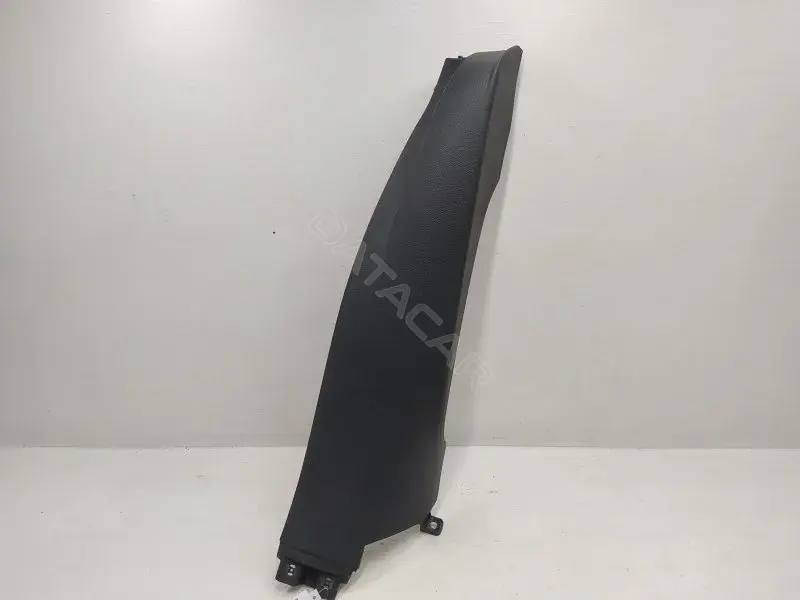 Обшивка салона 5G6867766E