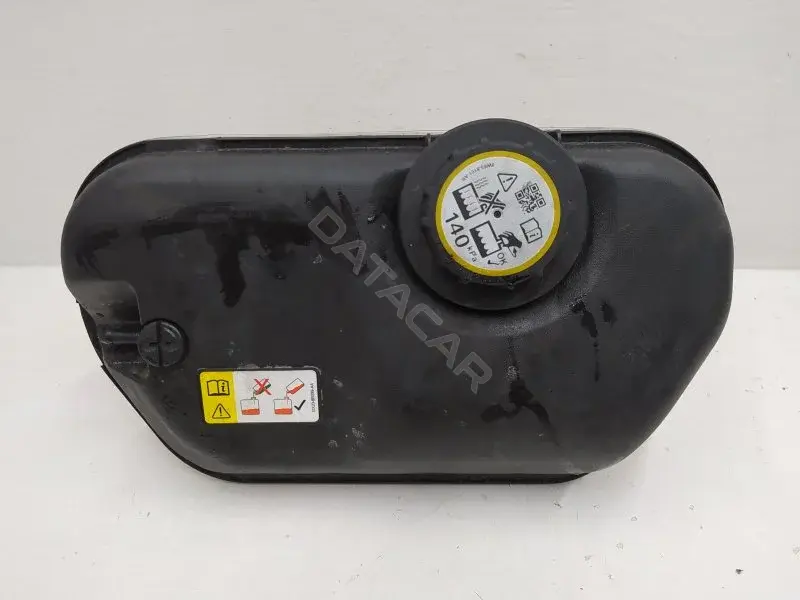 Расширительный бачок 4R838A080AE
