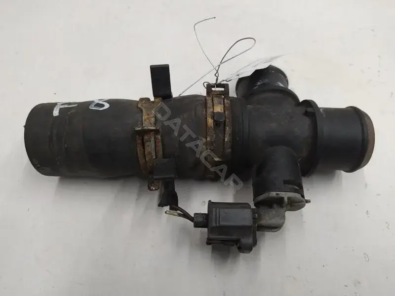 Фланец охлаждающей жидкости PFK500020