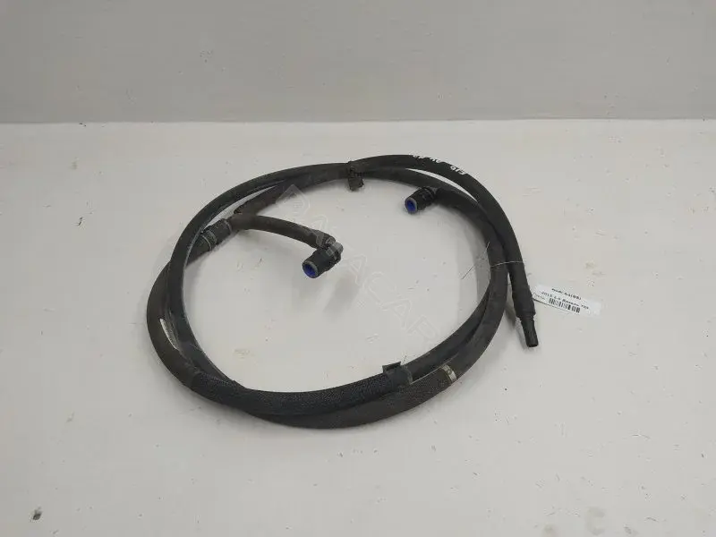 Патрубки системы охлаждения 8T0955970P