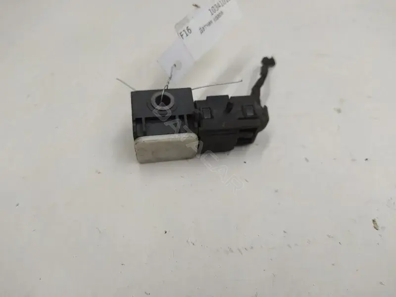 Датчик удара 959303L100