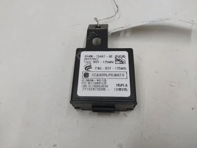 Иммобилайзер AH4N15607AE