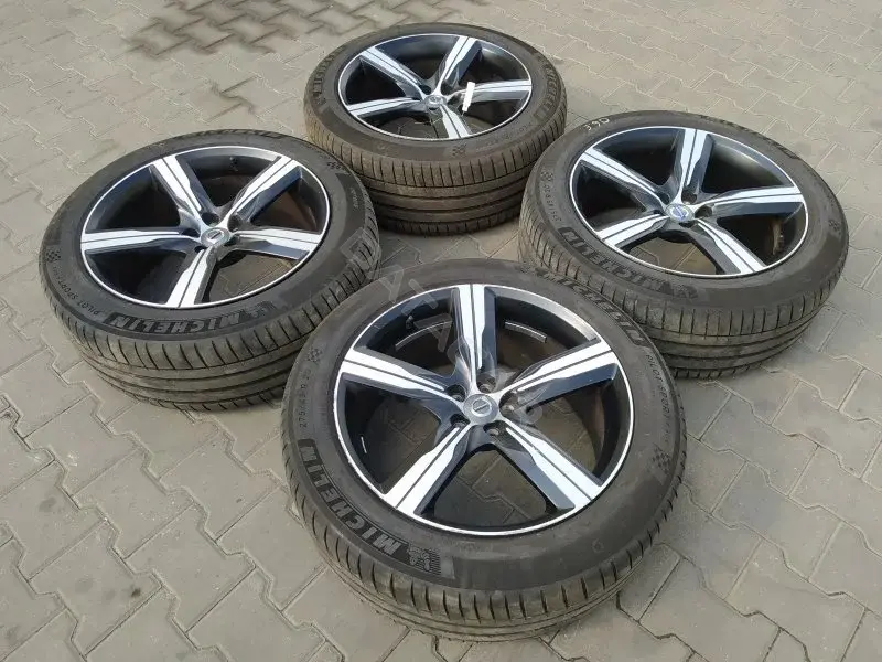 Колесные диски 31406714