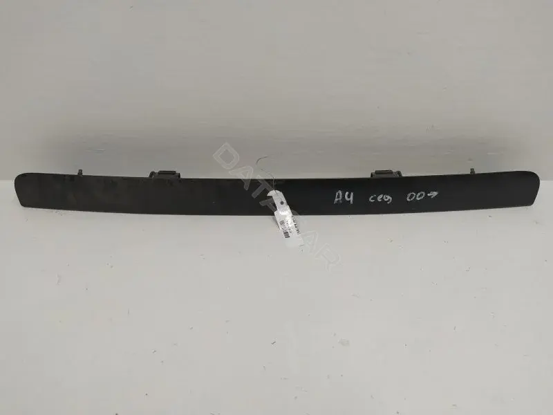 Фонарь подсветки номерного знака 8D9827576