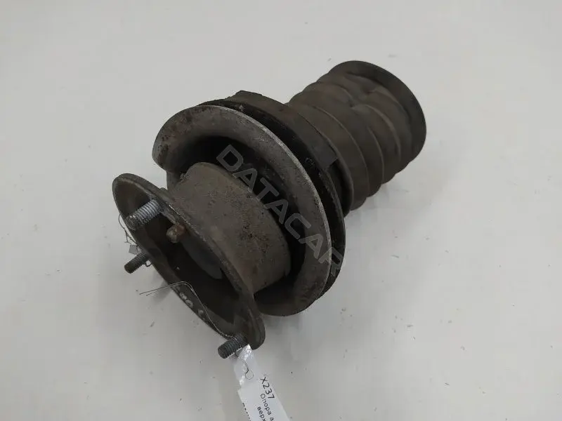 Опора амортизатора 10335410