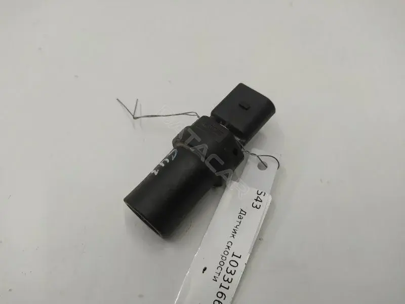 Датчик скорости 357919149B