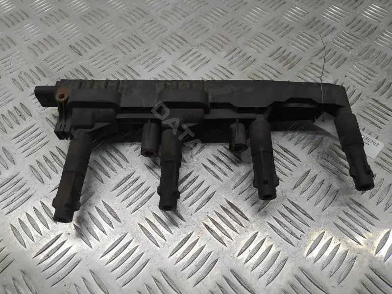 Катушка зажигания A0001501380