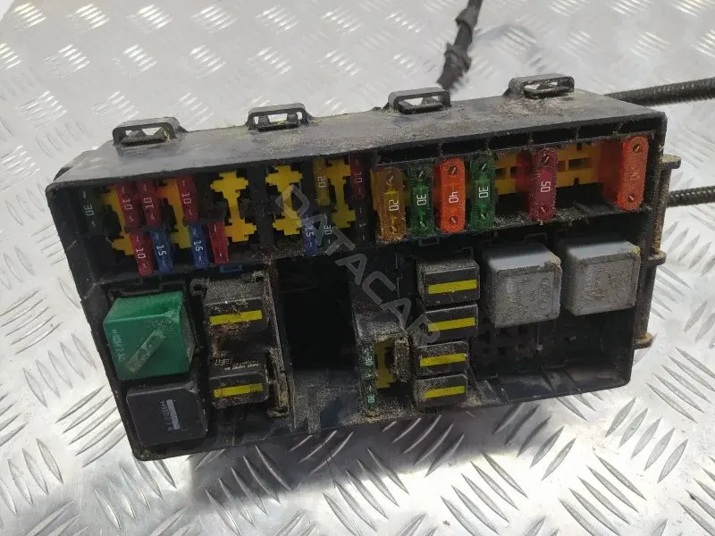 Блок предохранителей 2M5T14A067BB
