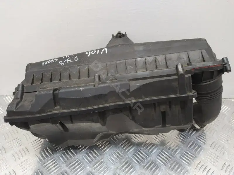 Корпус воздушного фильтра V758962580