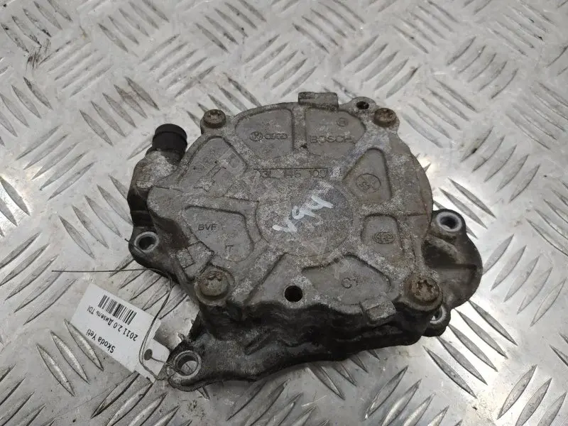 Вакуумный насос 03L145100F