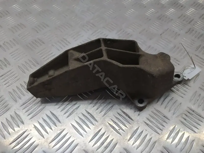 Кронштейн КПП A1682410901